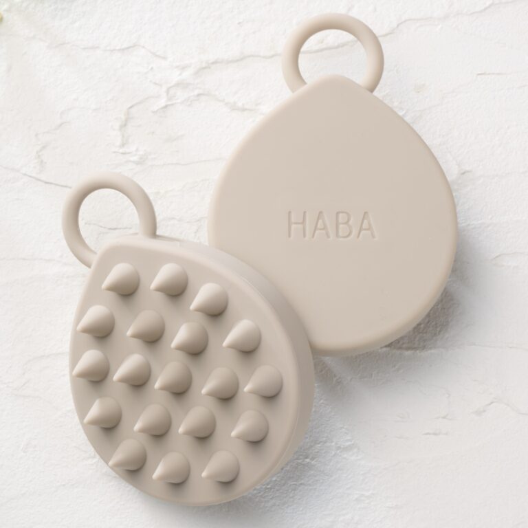 Массажная щётка, которую я могу использовать как в ванной, так и вне её!Щётка для спа-массажа кожи головы от HABA